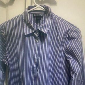 Lands End women’s size button down shirt